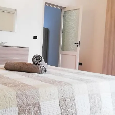 Vakantiehuis Casa Vacanze Kris A Due Passi Dal Castello *