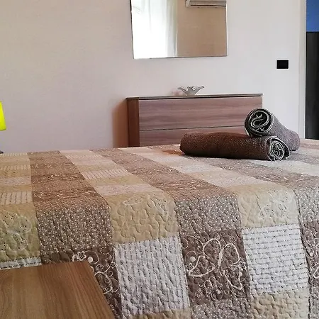 Vakantiehuis Casa Vacanze Kris A Due Passi Dal Castello