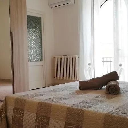 Casa Vacanze Kris A Due Passi Dal Castello Vakantiehuis Otranto